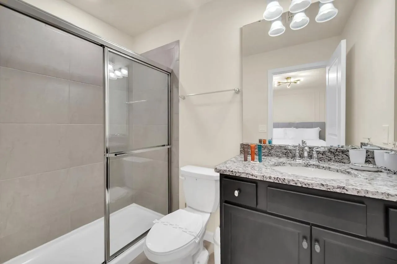 Windsor Island 10B 8B Villa Davenport