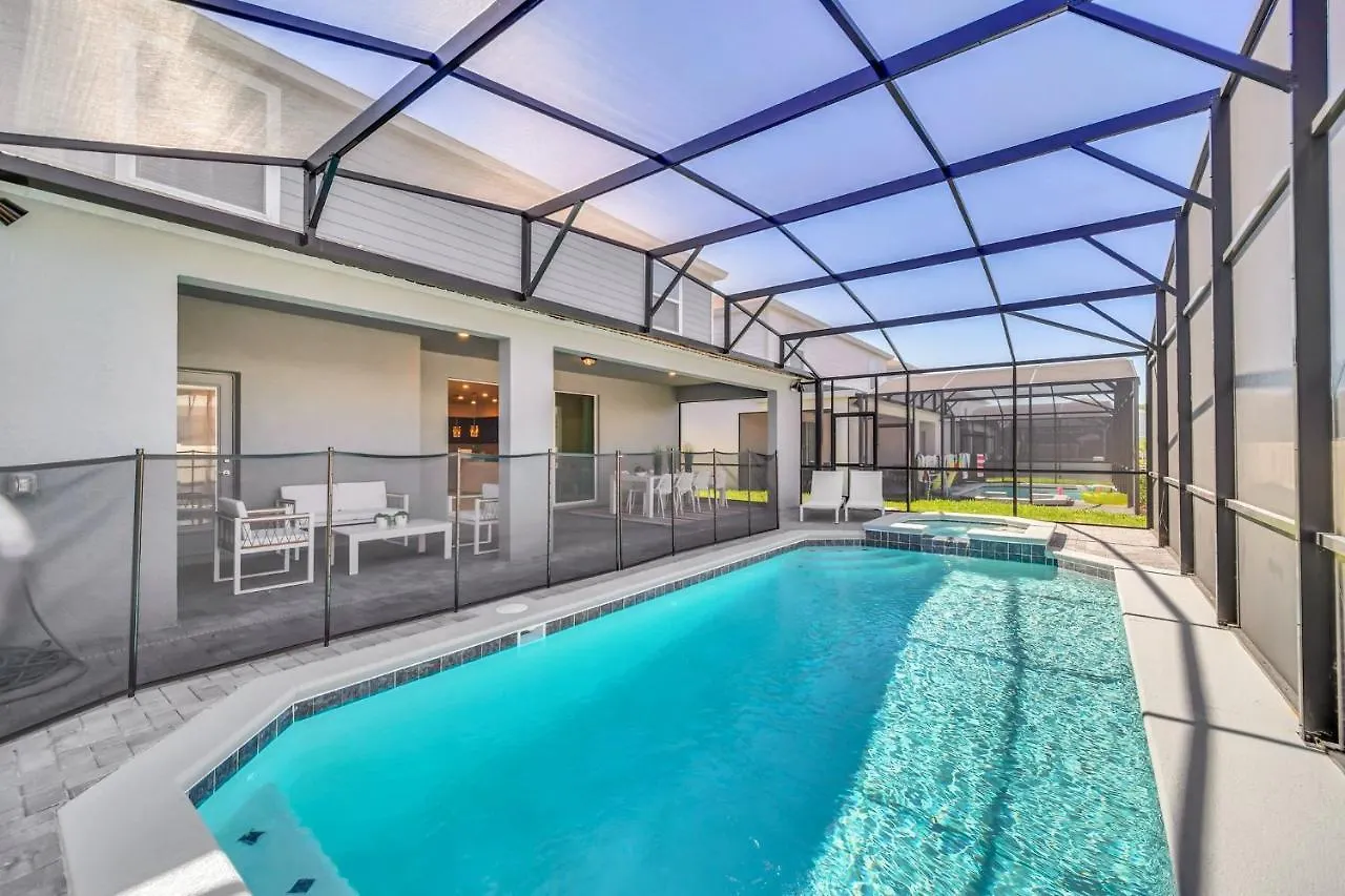 Windsor Island 10B 8B Villa Davenport