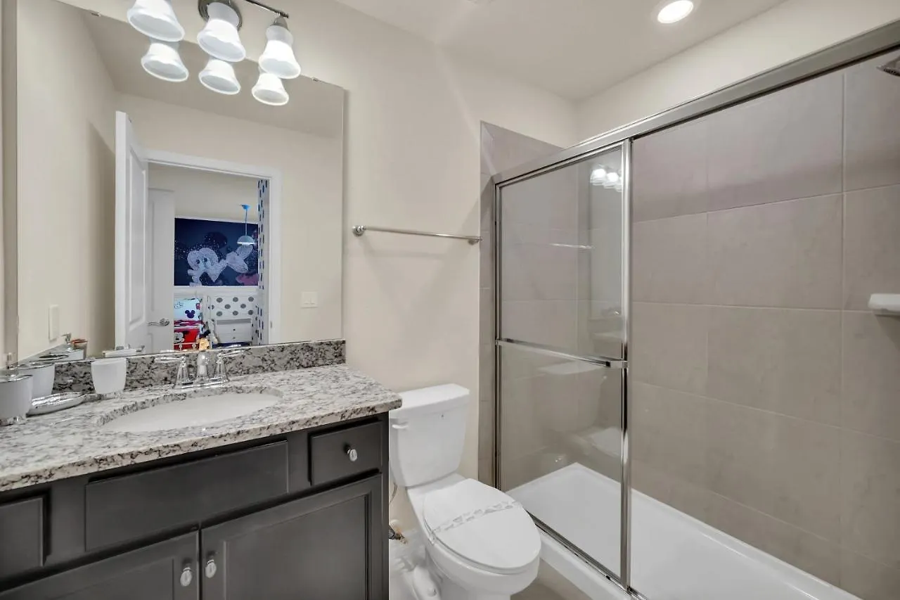 Windsor Island 10B 8B Villa Davenport